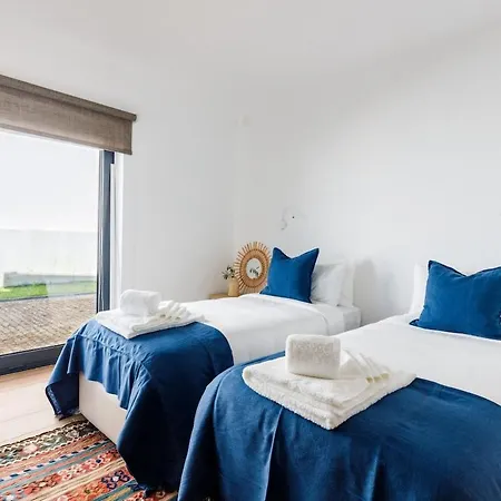 Portugal Active 招待所 4*