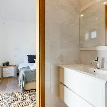 Vendégház Portugal Active Montaria