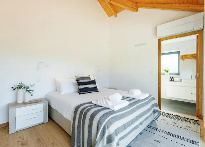 Portugal Active 4* Montaria