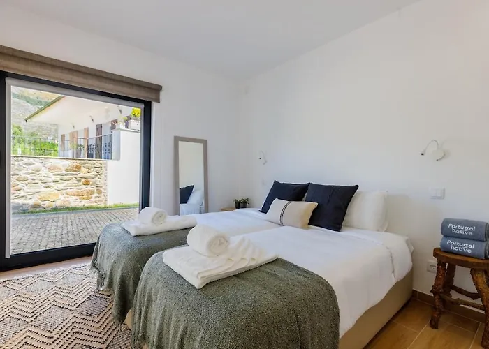 招待所 Portugal Active